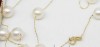 lantisor aur alb 14K cu perle albe / negre naturale superb