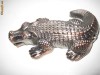 Brichete de masa crocodil din metal bronzuit