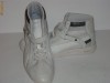 -50% (de la 199 la 99 lei) ghete unisex Puma, ORIGINALE, piele, alb si crem, marimi: 36, 37, 40