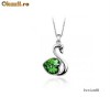 LANTISOR deosebit PLACAT CU AUR ALB de 18 k cu PANDANTIV in forma de LEBADA, cu CRISTAL Swarovski VERDE! Lant superb, piatra ce straluceste incredibil LANTISOR deosebit PLACAT CU AUR ALB de 18 k cu PANDANTIV in forma de LEBADA, cu CRISTAL Swarovski VERDE! Lant superb, piatra ce straluceste incredibil