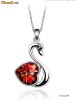 LANTISOR deosebit PLACAT CU AUR ALB de 18 k cu PANDANTIV in forma de LEBADA, cu CRISTAL Swarovski ROSU! Lant superb, piatra ce straluceste incredibil LANTISOR deosebit PLACAT CU AUR ALB de 18 k cu PANDANTIV in forma de LEBADA, cu CRISTAL Swarovski ROSU! Lant superb, piatra ce straluceste incredibil