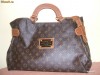 GEANTA DE DAMA DE FIRMA LOUIS VUITTON DIN PIELE LEI 330