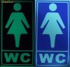 Semn de informare glow, luminos WC Semn de informare glow, luminos WC