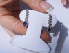 MAGNIFICI Cercei aur 14K, 2g, model DROP ornati cu 1.12ct SAFIRE si BRILIANTE !!