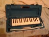 Vand Clavieta Hohner Student 32 clape