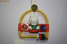 Jucarie de agatat pe carucior sau patut MIFFY foto