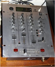 Behringer DX626 foto