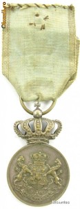 Medalia Serviciul Credincios - model 1 - clasa a 2 a