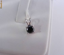 Pandant aur 14K ornat cu BRILIANT negru de 1.07 carate foto