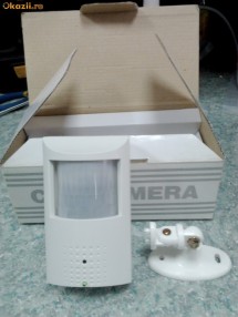 Camera mascata senzor PIR/ audio out