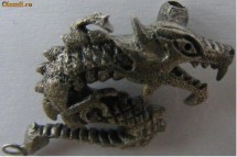 Medalion din argint dragon foto