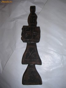 PRISTOLNIC/CRUCE DE RUGACIUNE/CRUCIFIX foto