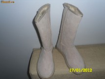 CIZME UGG AUSTRALIA CLASSIC TALL