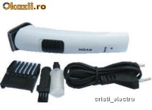MASINA DE TUNS PENTRU CORP SAU BARBA CU ACUMULATOR