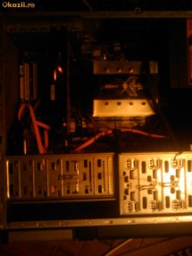 Sistem Desktop+Monitor/TV