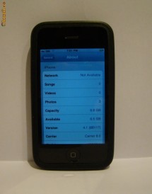 Vand Iphone 3G  de 8Gb Negru
