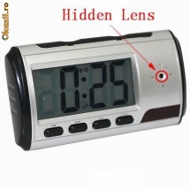 VAND CEAS DE MASA CU CAMERA SPION SI ACTIVARE LA MISCARE