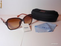 Ochelari de soare PRADA pentru Femei! Replica! Cu toc si servetel!