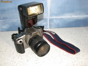 Aparat foto Canon EOS 3000N cu obiectiv 28-80mm II foto
