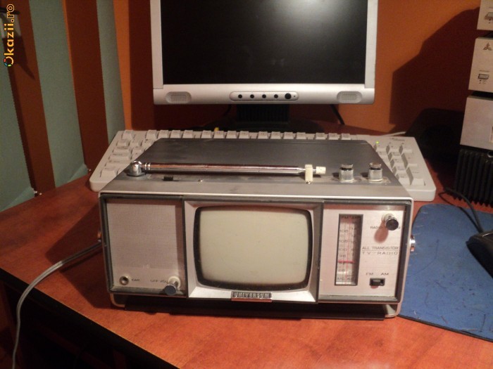 Universum FK100R radio tv vintage reducere la 100 lei foto mare