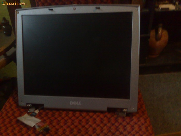 Ecran Dell Inspiron 5150 complect foto mare
