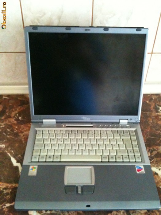 Laptop foto mare