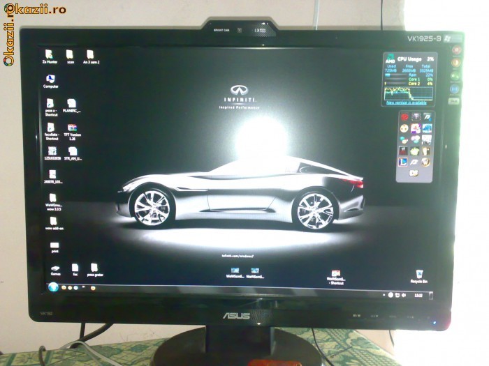 Monitor Asus 19 cu camera foto mare