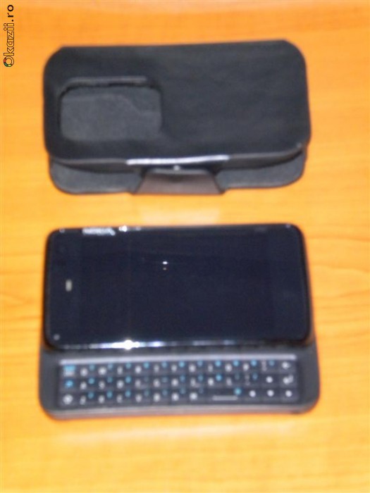 TELEFON MOBIL SMARTPHONE NOKIA N 900 foto mare