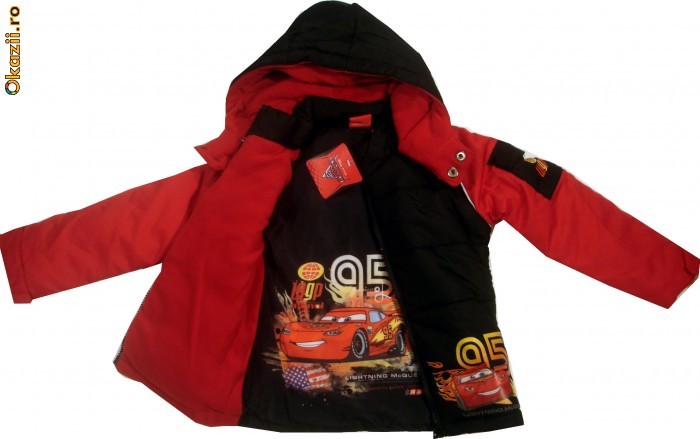 Geaca de iarna Disney Cars 2 cu Fulger Mc Queen foto mare