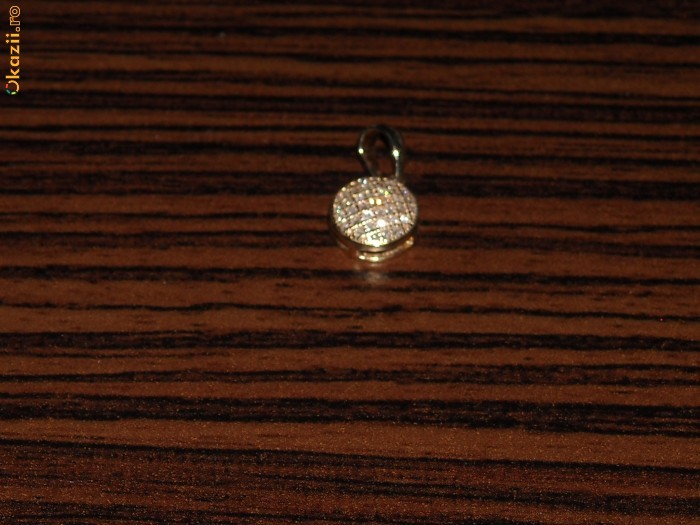 pandant aur cu 0.12 ct diamante naturale foto mare