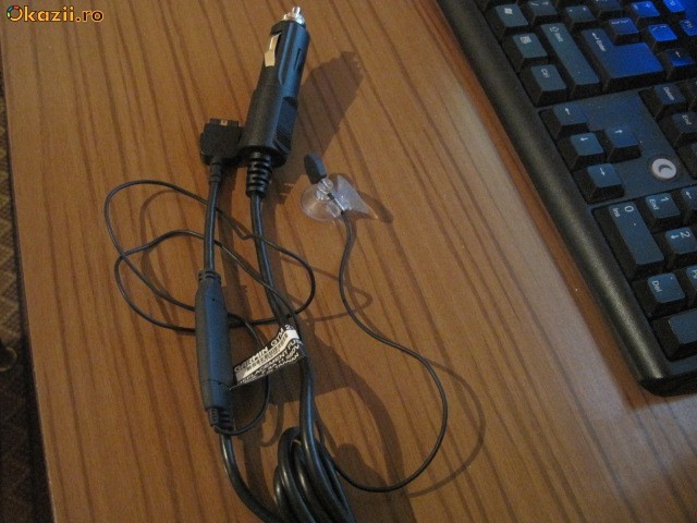 INCARCATOR GPS GARMIN GTM 21 foto mare