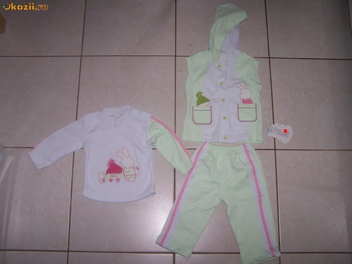 Set 3 piese costumas baietel 9-12 luni foto mare