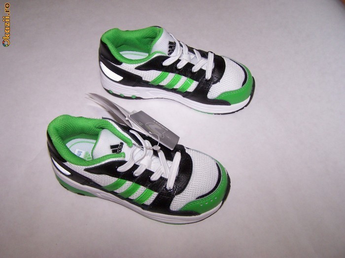 Adidasi noi,unisex, piele/textil, marca ADIDAS ADIFIT , nr.25(16cm) si 26(16,5cm) foto mare