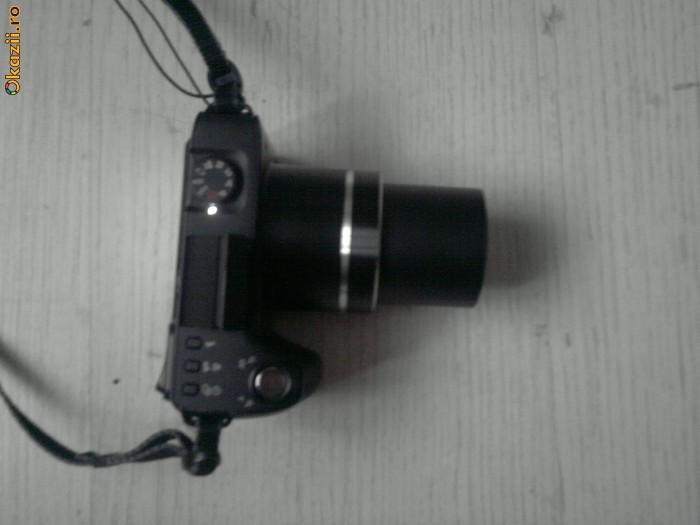 Kodak Z8612 IS foto mare