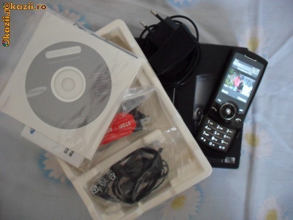 Vand Samsung U600 foto mare