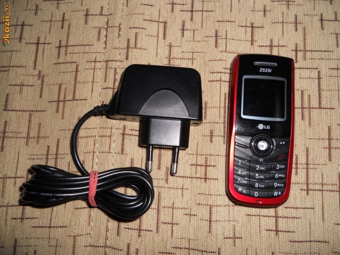 Telefon mobil Zapp model LG 525i foto mare