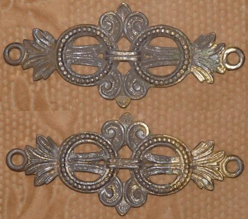 Ornament militar roman , catalogat de muzeograf foto mare