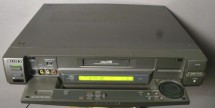 Copiez casete video VHS sau HI8 cu filmari de familie, pe DVD foto