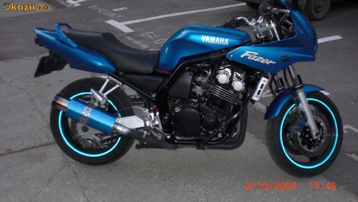 Motocicleta foto mare