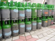 Freon R407c    pret 43 ron/kg foto