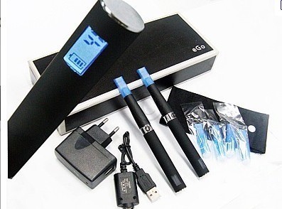 NOU 2012! MEGA SET 2 TIGARI ELECTRONICE EGO T CU AFISAJ LCD+MULTIPLE ACCESORII INCLUSE! PROMOTIE! foto mare NOU 2012! MEGA SET 2 TIGARI ELECTRONICE EGO T CU AFISAJ LCD+MULTIPLE ACCESORII INCLUSE! PROMOTIE! foto mare