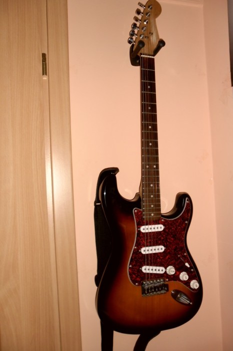 Vand Chitara Fender Squire+Amp+Cablu foto mare