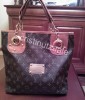 GEANTA MODEL 2013/2014-- LOUIS VUITTON- TRANSPORT GRATUIT